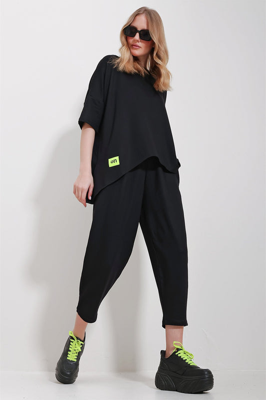 Kadın İki iplik viskon pamuk kumaş arma detaylı ikili takım