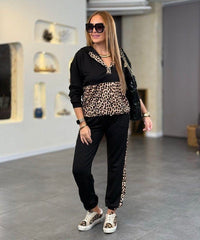 Leopar Detaylı İki İplik Kumaş Eşofman Takımı