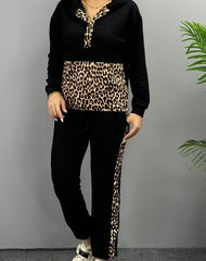 Leopar Detaylı İki İplik Kumaş Eşofman Takımı