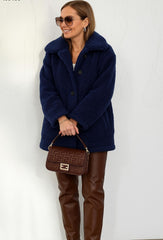 Kadın Düğmeli Peluş Mont – Wellssoft Kumaş