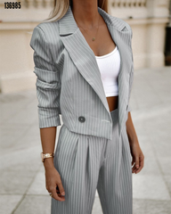 Kadın Atlas Kumaş Çizgili Ceket & Bol Paça Pantolon İkili Takım