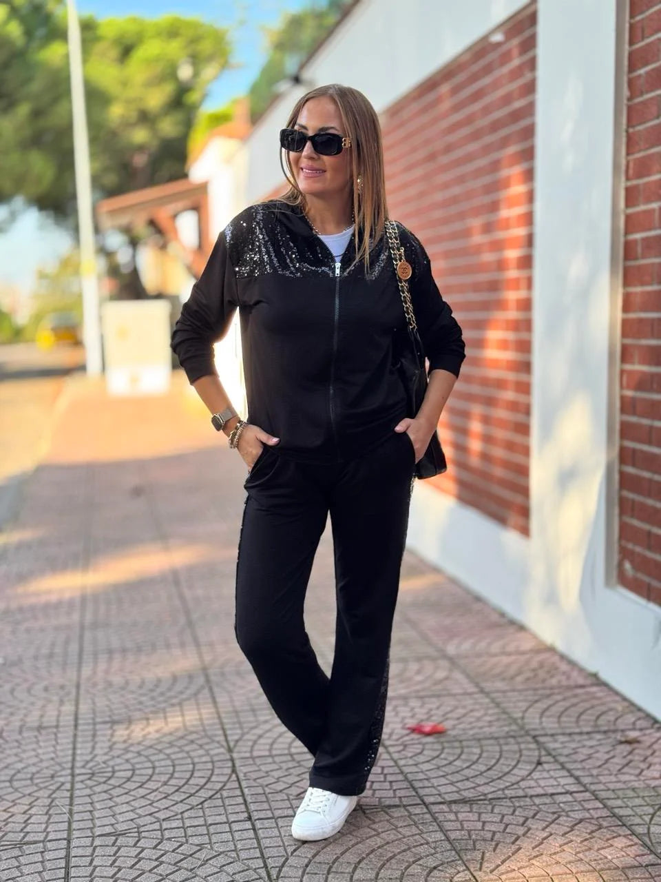 Pul Payet Detaylı Siyah İkili Takım